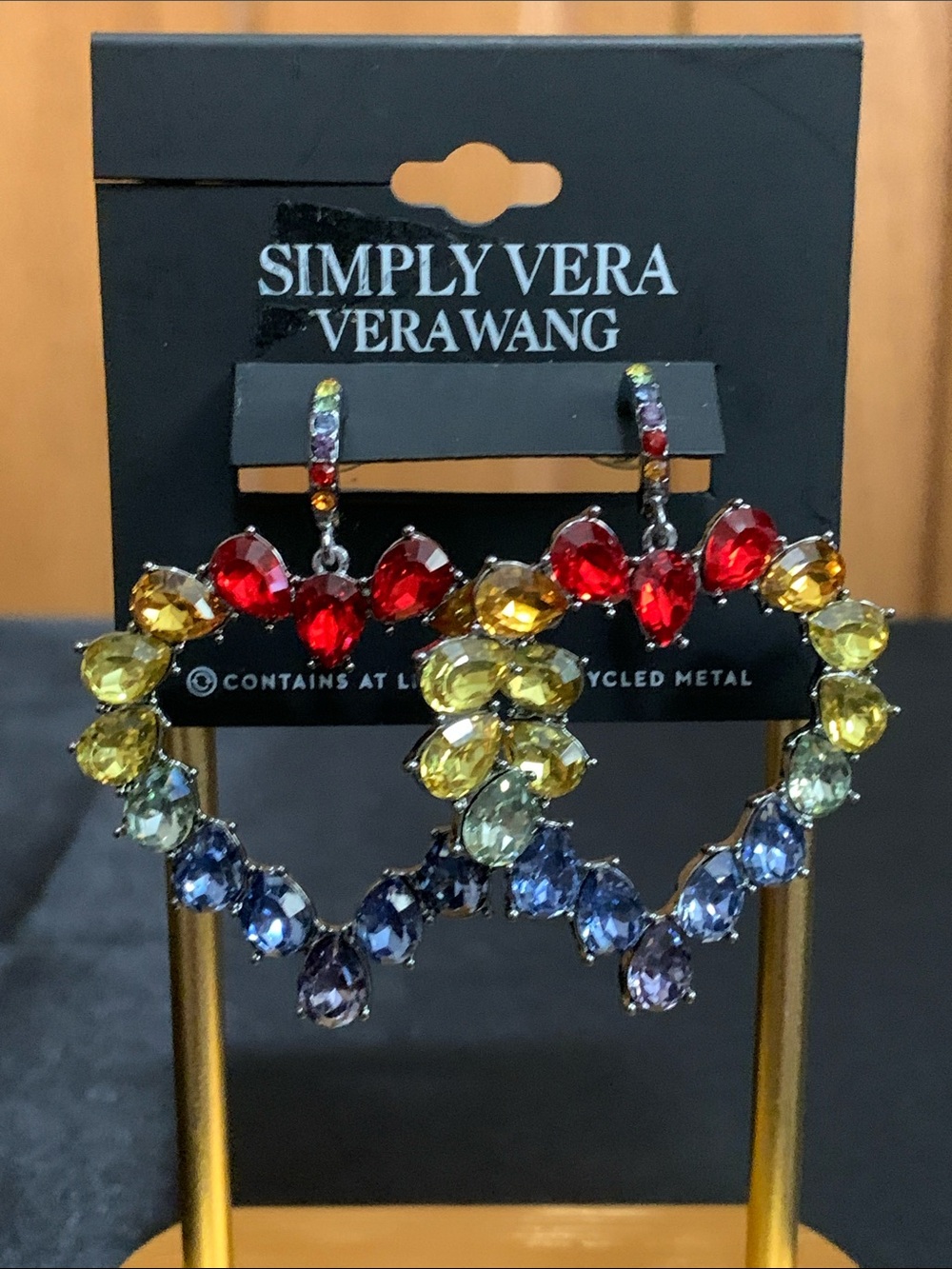 NWT Simply Vera Vera Wang multi color heart earrings